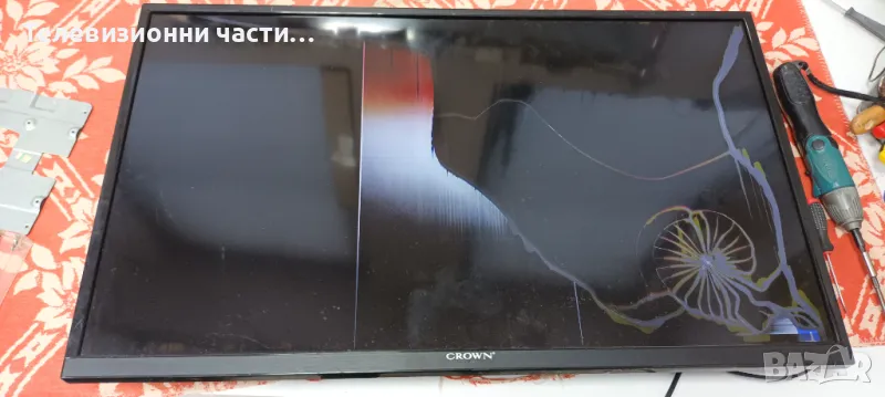 Crown LED 39185 със счупен екран VES390UNDC-01 V390HJ1-P02 Rev.C1 17MB82-1a 260912 / 17IPS20 040313R, снимка 1