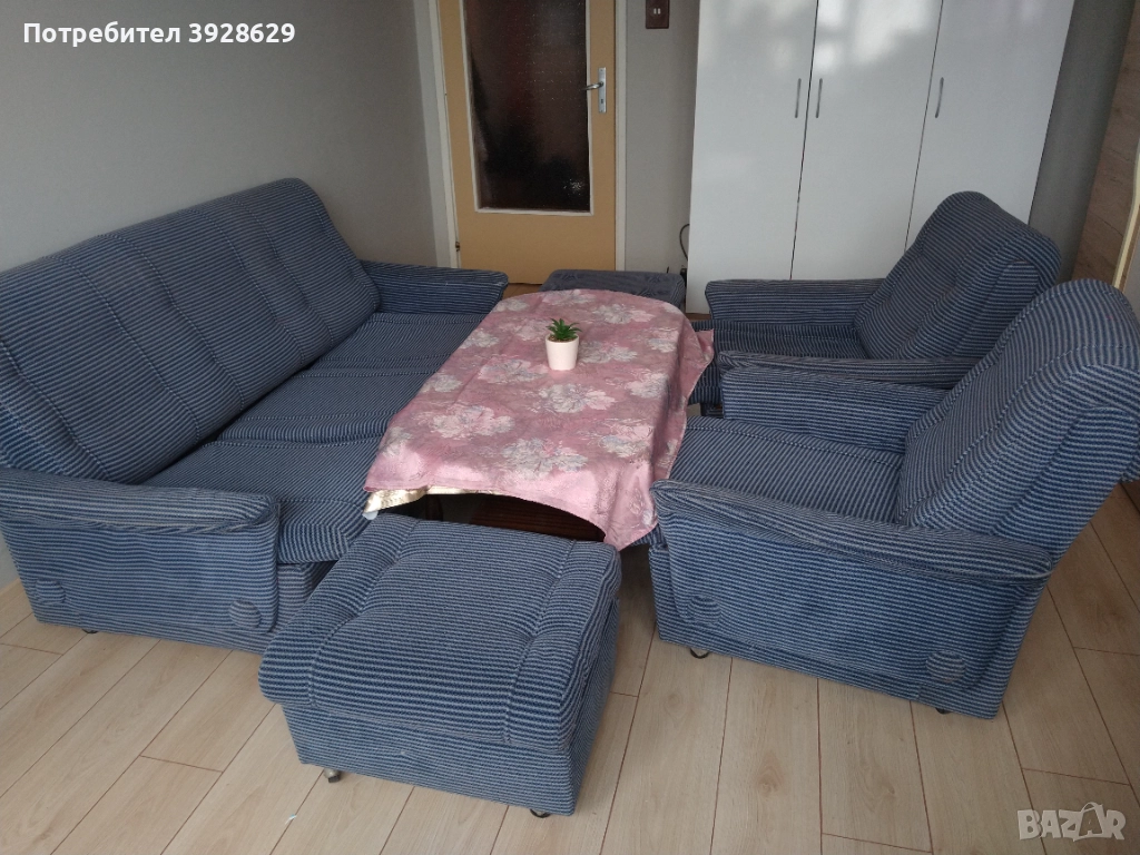 Продавам запазена холова гарнитура изгодно , снимка 1