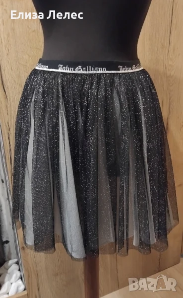 John Galliano детска пола, снимка 1