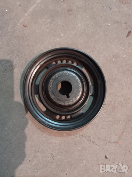 Демферна шайба Опел Астра Н Зафира Мерива 2007година , снимка 1