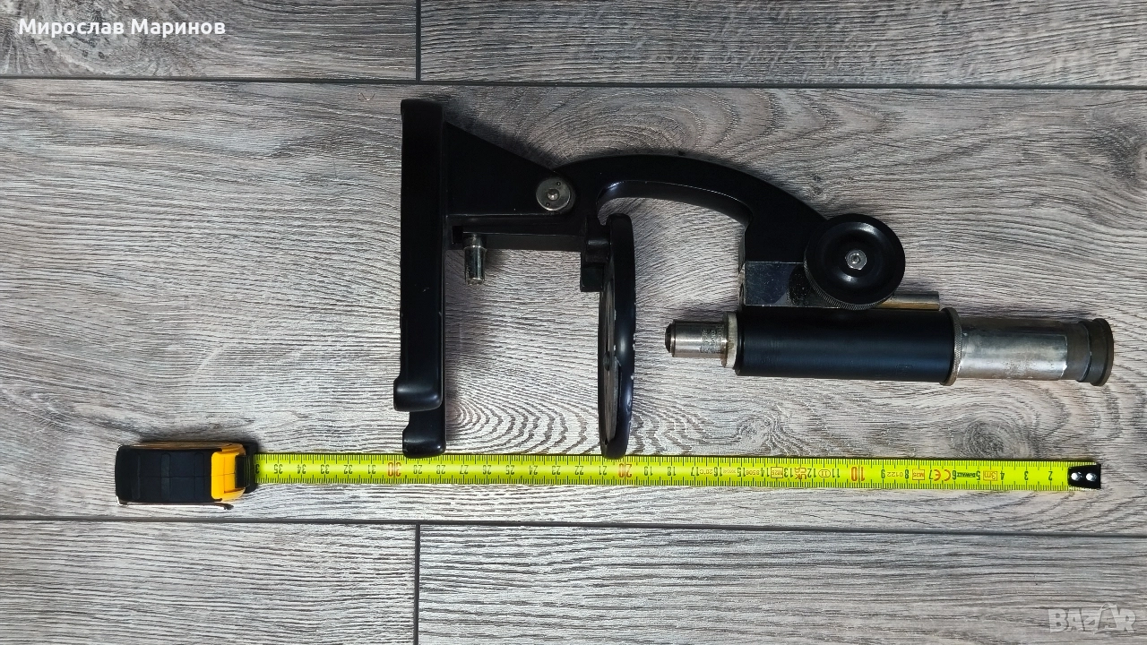 Малък Ретро микроскоп , снимка 1