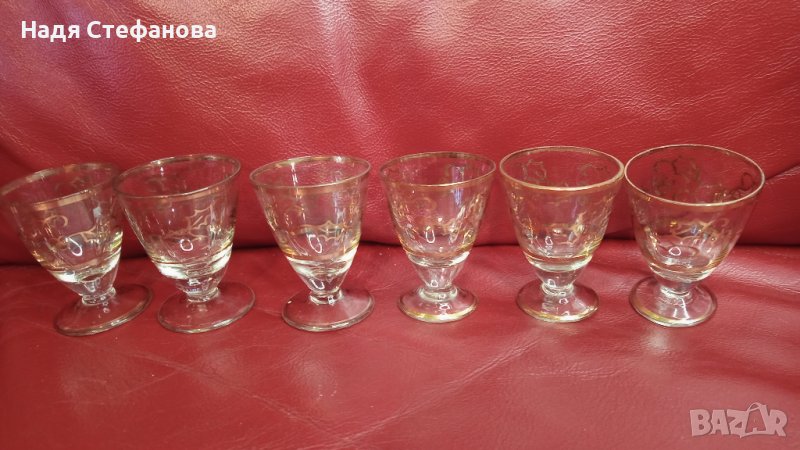Ретро ракиени чашки, столче, златни кантове, златни шарки – 6 бр, снимка 1