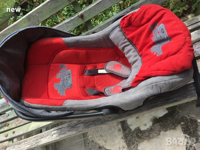 Столче за новородено от 0 до 13 кг. Бертони, снимка 4 - Столчета за кола и колело - 33832041