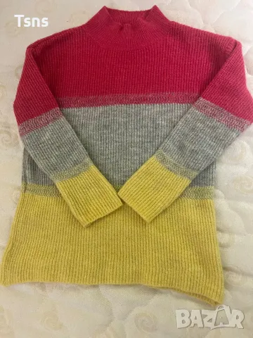 топъл пуловер, снимка 2 - Блузи с дълъг ръкав и пуловери - 47452091