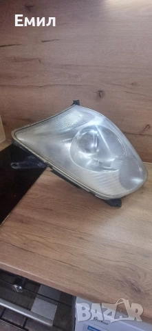Продавам ляв фар за Тойота Авенсис 2004г., снимка 11 - Части - 51701665