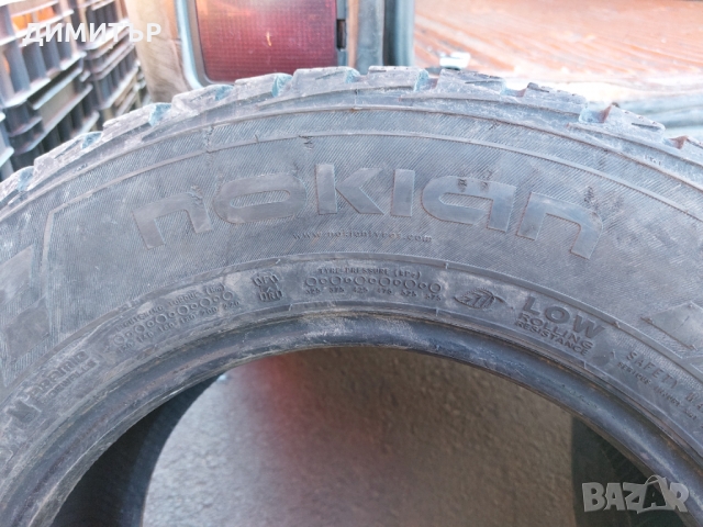 4 БР.ЗИМНИ ГУМИ NOKIAN 215/65/15C 104T DOT 3519, снимка 4 - Гуми и джанти - 36036611