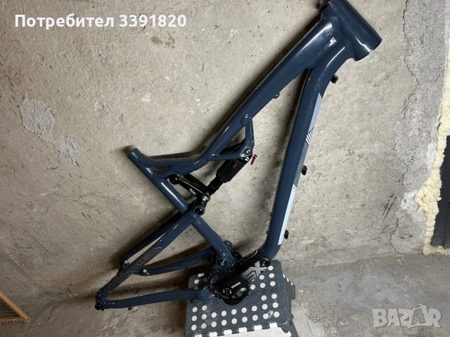 Алуминиева рамка за колело 29" / 27.5" Размер L заедно с шок