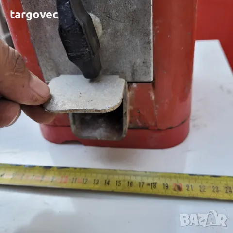 винтидж диспенсър за дъвки и бонбони, снимка 5 - Антикварни и старинни предмети - 47988043