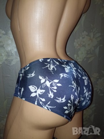 Un usual M- Тъмносини бикини с бели цветя от микрофибър , снимка 1