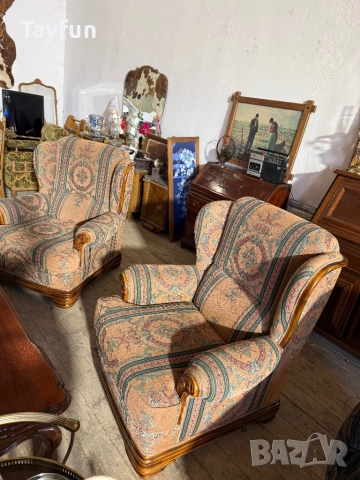 Елегантен Антикварен Комплект: Диван и Два Фотьойла - Идеални за Вашия Дом!, снимка 2 - Дивани и мека мебел - 52605876