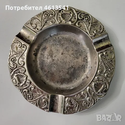 Автентичен соц пепелнин от епохата на социализма с три гнезда, снимка 9 - Антикварни и старинни предмети - 55899899