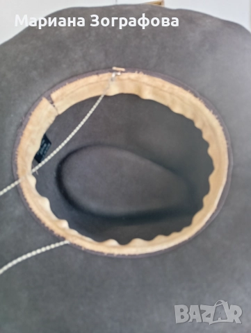 Офицерски кожен колан, Пожарникарски, Шапка Филц, Вратовръзки "Албена" и др. 30 бр., Кожени ръкавици, снимка 13 - Други ценни предмети - 48990253