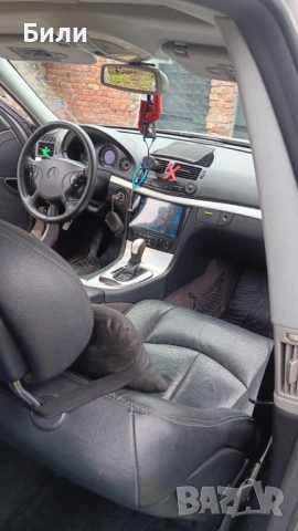 Мерцедес е320 , снимка 8 - Автомобили и джипове - 53446016