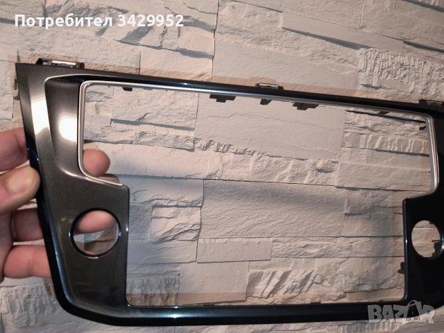  Рамка за дисплей за Тигуан2 , снимка 2 - Части - 53066194
