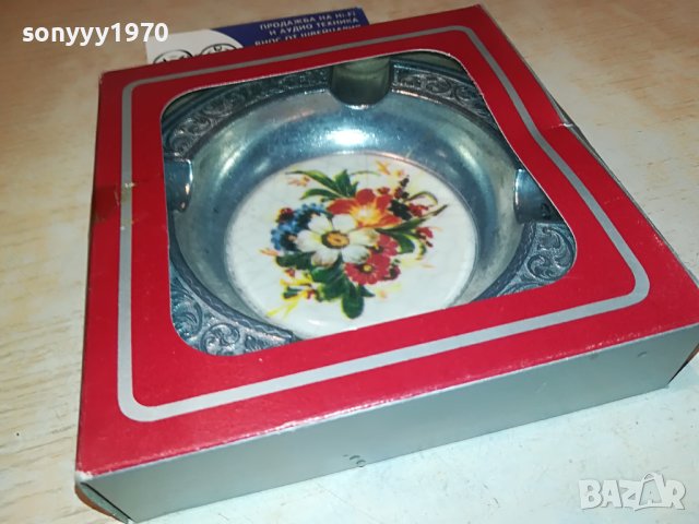 пепелник с цвете от германия 0504231140, снимка 17 - Колекции - 40262108