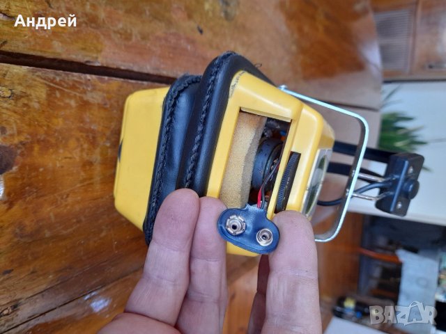 Стари радиослушалки Monita, снимка 8 - Други ценни предмети - 41745194