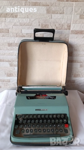 Стара пишеща машина Olivetti Lettera 32 - Italy- 1960" год., снимка 7 - Антикварни и старинни предмети - 53161535