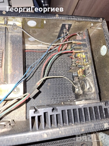 Усилвател , снимка 7 - Ресийвъри, усилватели, смесителни пултове - 53773881