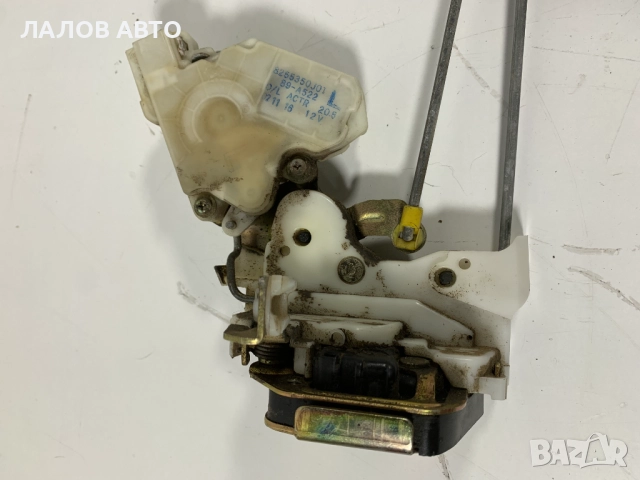 Предна лява брава вътрешна дръжка Нисан Терано Predna lqva brava drujka Nissan Terano II 8255350j01, снимка 4 - Части - 51533908