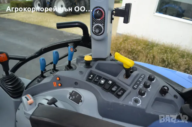 Трактор New Holland T5.110 Electrocommnad, снимка 9 - Селскостопанска техника - 49300937