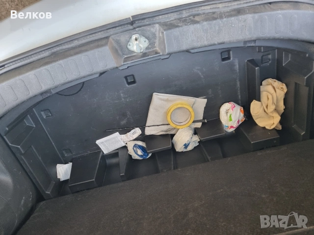 Suzuki Splash, снимка 17 - Автомобили и джипове - 53756359