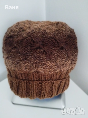 плетена дамска шапка, снимка 4 - Шапки - 51858251