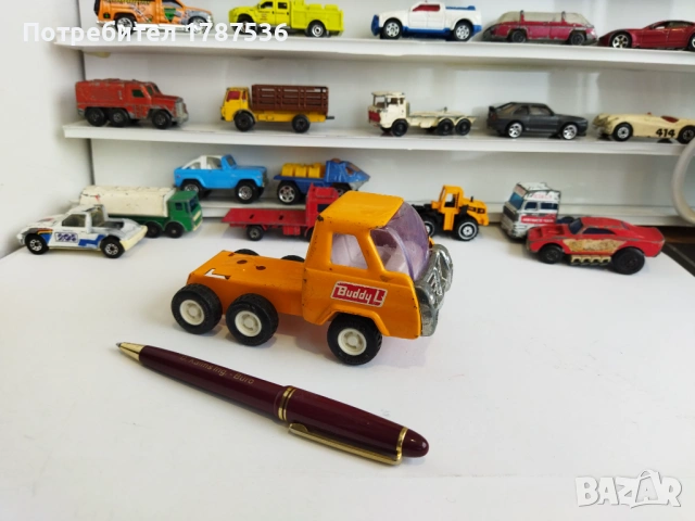 Старо камионче и колички hot wheels, снимка 4 - Колекции - 53296146