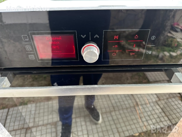 Фурна Bosch BlackEdition Пиролиза, снимка 3 - Печки, фурни - 51857500