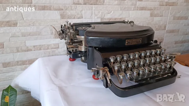 Стара пишеща машина Adler Mod.7 - Made in Germany - 1939 година - Антика, снимка 4 - Антикварни и старинни предмети - 49159643
