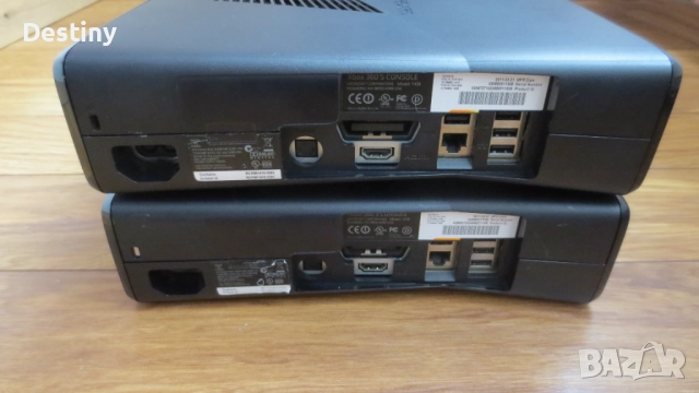 Xbox 360 Slim - 2 Броя , снимка 2 - Xbox конзоли - 52385044