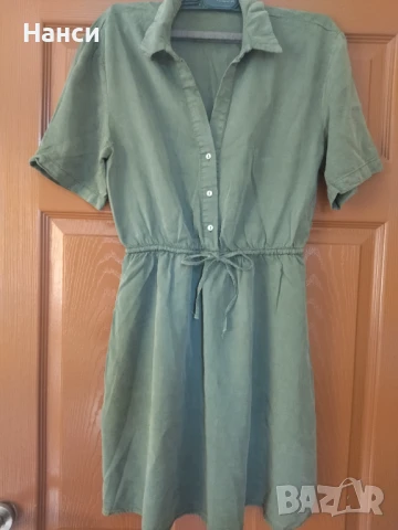 Дамски рокли S размер Stradivarius 