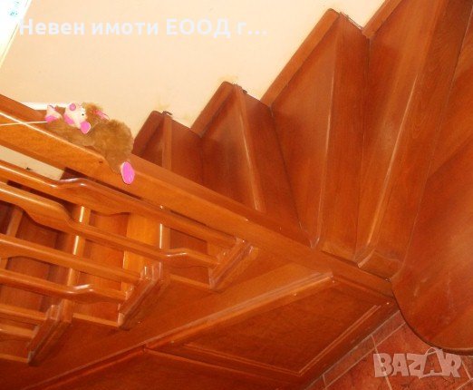 Триетажна монолитна къща кв. Асенов гр. Велико Търново, снимка 7 - Къщи - 21142902