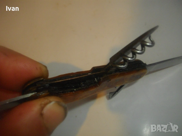 Българска Соц ножка джобно ножче туристическо с дръжка от каталин Завод П.Денев - Габрово , снимка 12 - Антикварни и старинни предмети - 53420161