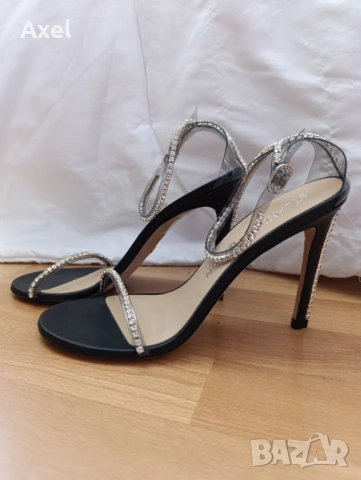 Оригинални 41 номер, снимка 2 - Дамски елегантни обувки - 53475244