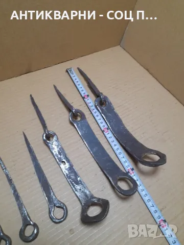 Комплект Стари Ръчно Ковани Резета От Соца., снимка 9 - Антикварни и старинни предмети - 48668843