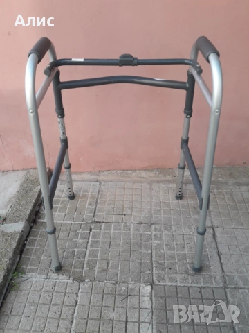  проходилка за възрастни, снимка 2 - Ролатори - 51023880