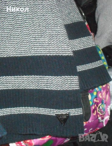 Унисекс пуловер с широка висока яка, GUESS, снимка 3 - Блузи с дълъг ръкав и пуловери - 44488572