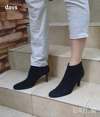 Боти - естествен велур - като нови, снимка 7 - Дамски боти - 50490318