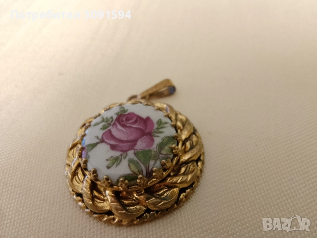 Винтидж медальон Розата на СССР, снимка 2 - Антикварни и старинни предмети - 51806865