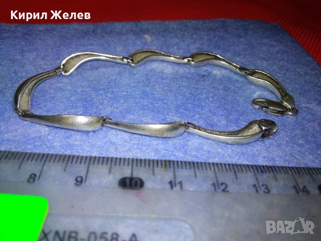 ЕЛЕГАНТНА СРЕБЪРНА ГРИВНА СРЕБРО 925 с БЯЛА ПОЗЛАТА ДИЗАЙНЕРСКО АРТ БИЖУ 43193, снимка 4 - Гривни - 44723552