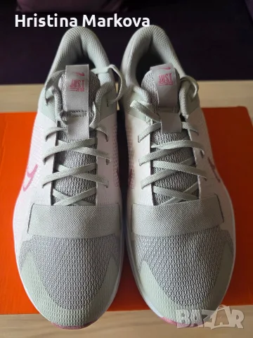 Нови оригинални маратонки Nike, снимка 7 - Маратонки - 56103392