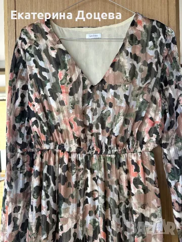 Елегантна рокля в пастелни тонове, снимка 2 - Рокли - 47474791