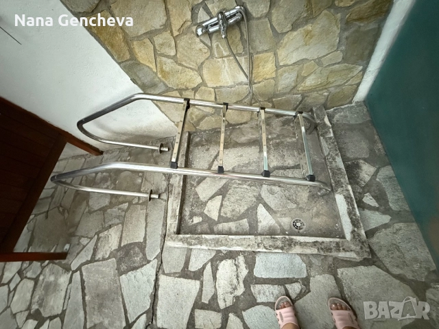 Стълба за басейн