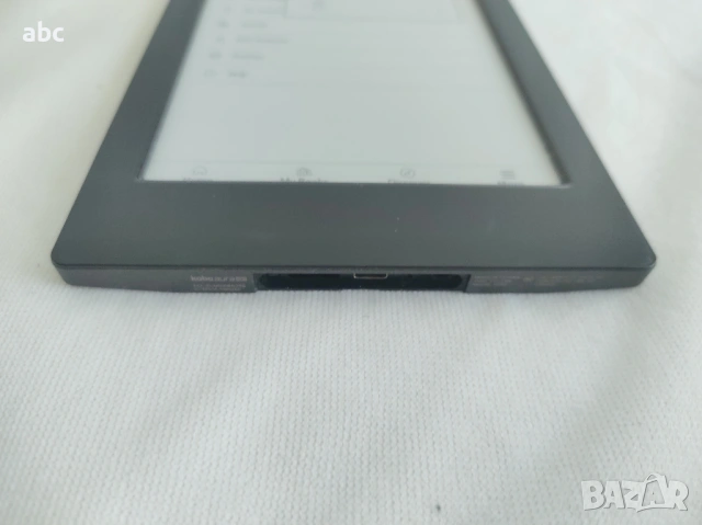 електронна книга Kobo Aura H2O с подсветка 6.8 инча екран четец + калъф за книги Кобо, снимка 5 - Електронни четци - 53756957