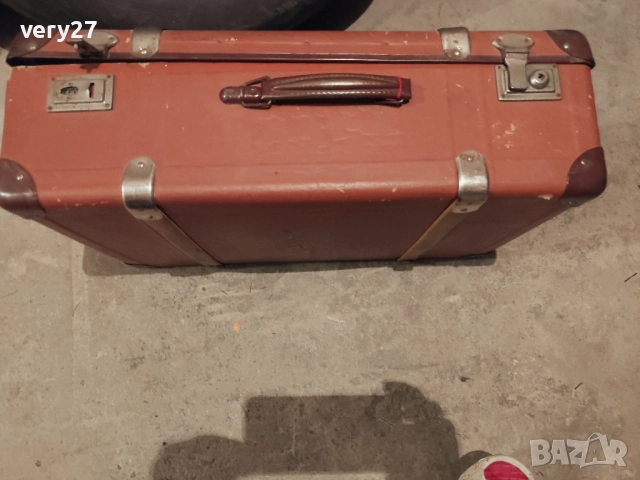 Дипломатически куфарчета и старинен куфар, снимка 5 - Куфари - 50664570