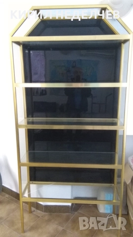 МАГАЗИНН0 ОБОРУДВАН- СТЕННИ ВИТРИНИ ЩЕНДЕРНИ МАСИ