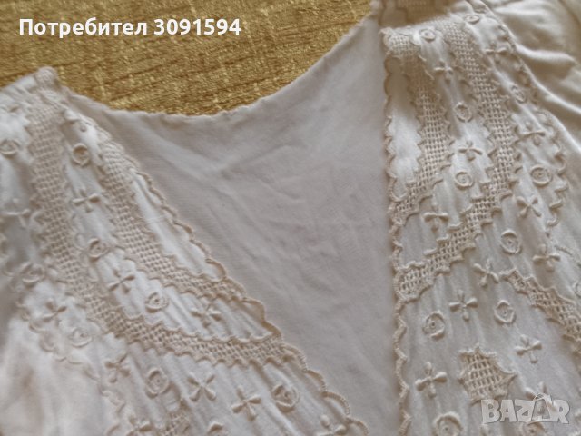 19 век Дамска нощница бродирана  бял копринен сътен