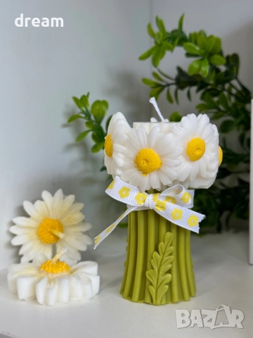 Декоративна соевасвещ “Букет маргаритки”, снимка 4 - Подаръци за жени - 52503195