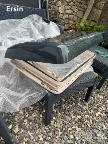 Midi Heki, Dometic Rooflight 70x50cm с манивела и принудителна вентилация и лед осветление , снимка 13 - Къмпинг мебели - 50178898