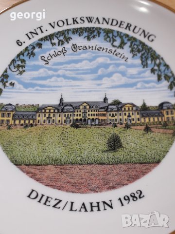 Немска порцеланова декоративна чиния , снимка 2 - Декорация за дома - 34405950